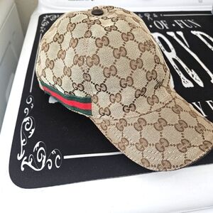 Gucci hat